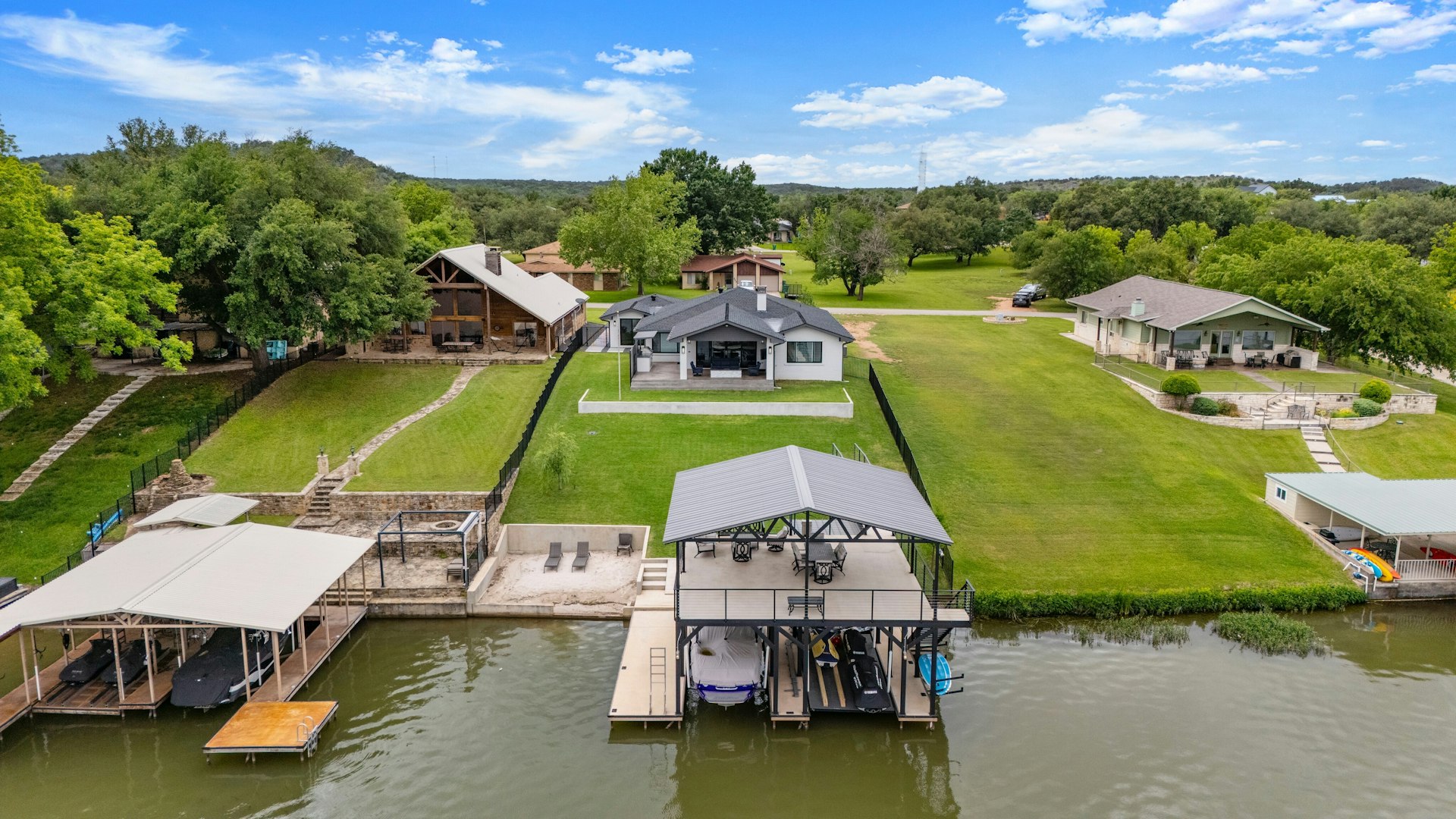 202 Mesquite Dr, Kingsland, TX 78639, Presented by John Wilson